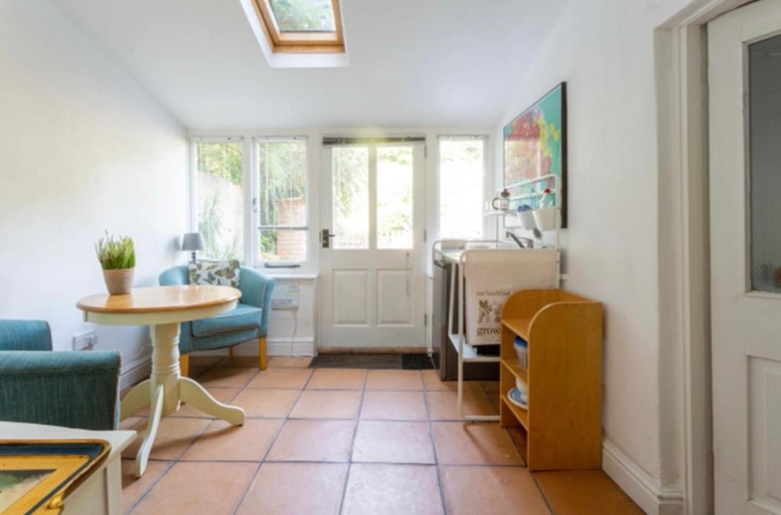 Bridport Garden Suite エクステリア 写真